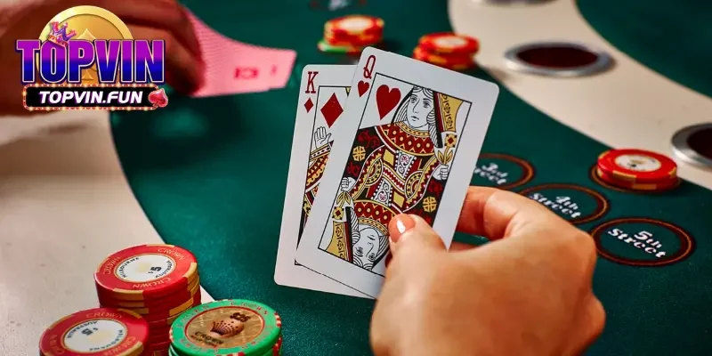 Quy luật trong game bài Baccarat người chơi cần nắm rõ 2 Luật chơi cụ thể cho từng biến thể